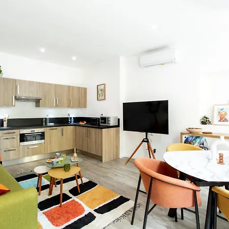 L26 Old Town 5mins Walk To Sea Front Ac Wifi Apartment *